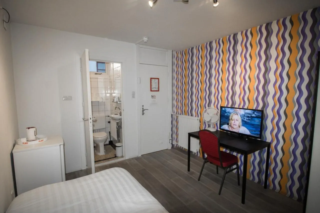 Hotel & Bar Royal Taste Amsterdam 0*,